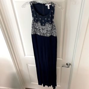 Beautiful Navy and White A-line Maxi Dress